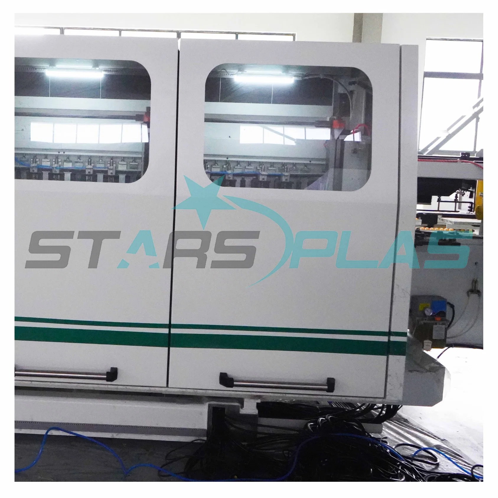 Starsplas Sp8+8 Spc WPC Electric Control Profiling and Saw Cutter Machine Automation Unloading System for Flooring Production