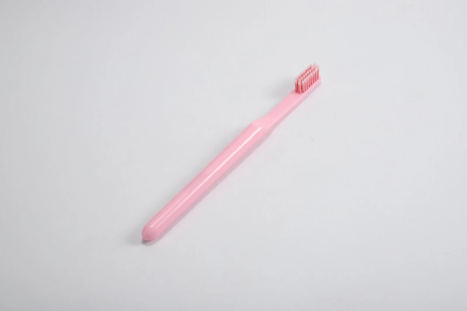 Good Quality Daily Home Use Plastic Custom Toothbrush