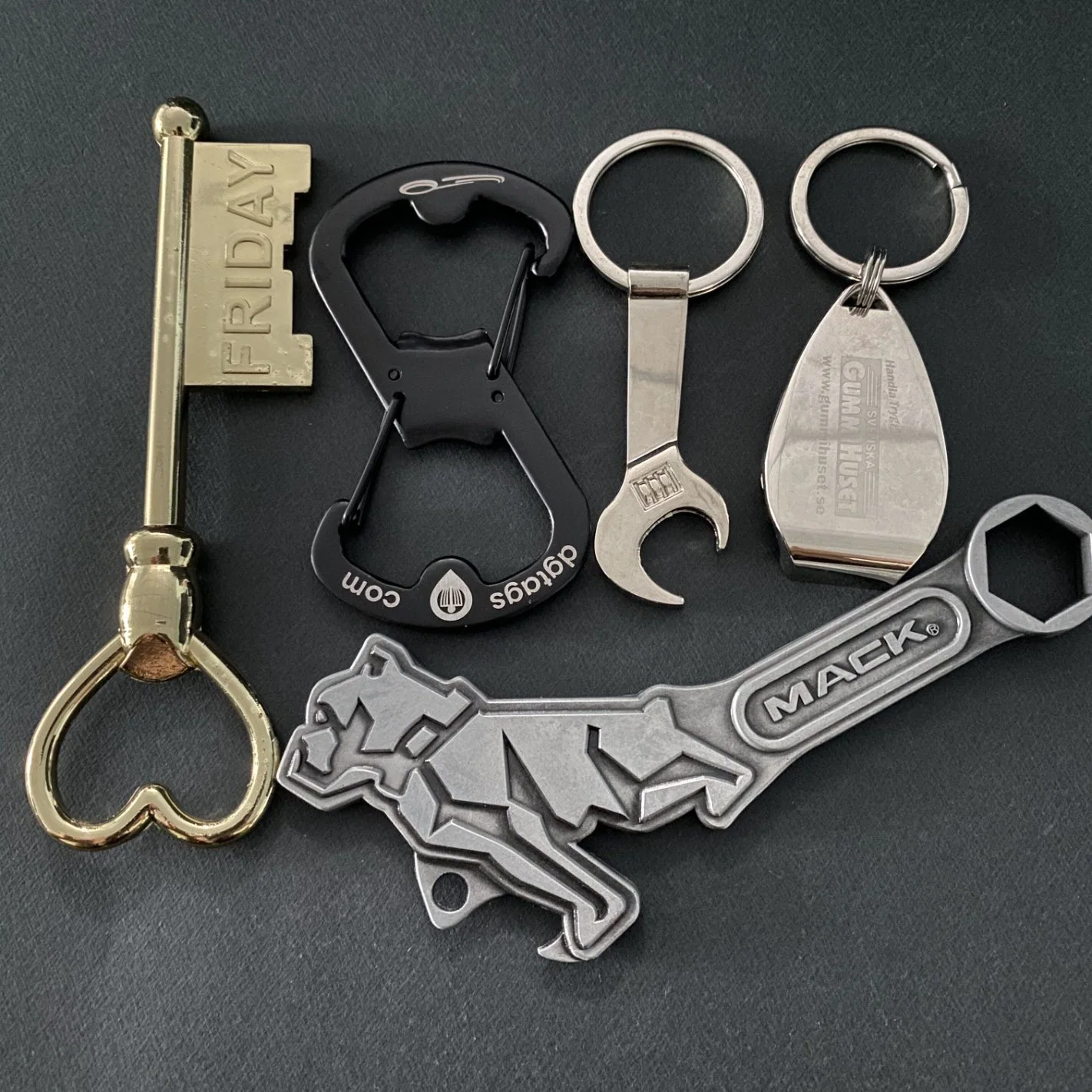 Custom Logo Shape Zinc Alloy Metal Beer Bottle Opener Keychain