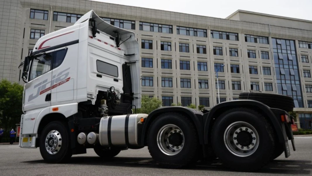 Tractor Truck 460HP 420HP 390PS