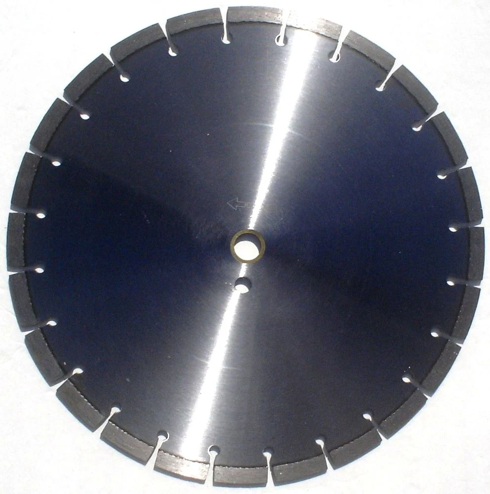 500mm to 1200mm Diamond Wall Saw Blades for Wall Road and Bridge Cutting