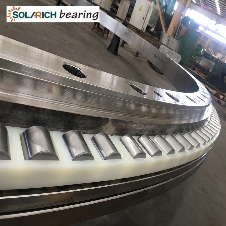 Solarich Bearing OEM High Precision Three Row Cylindrical Roller Rotary Slewing Bearing 132.50.4500