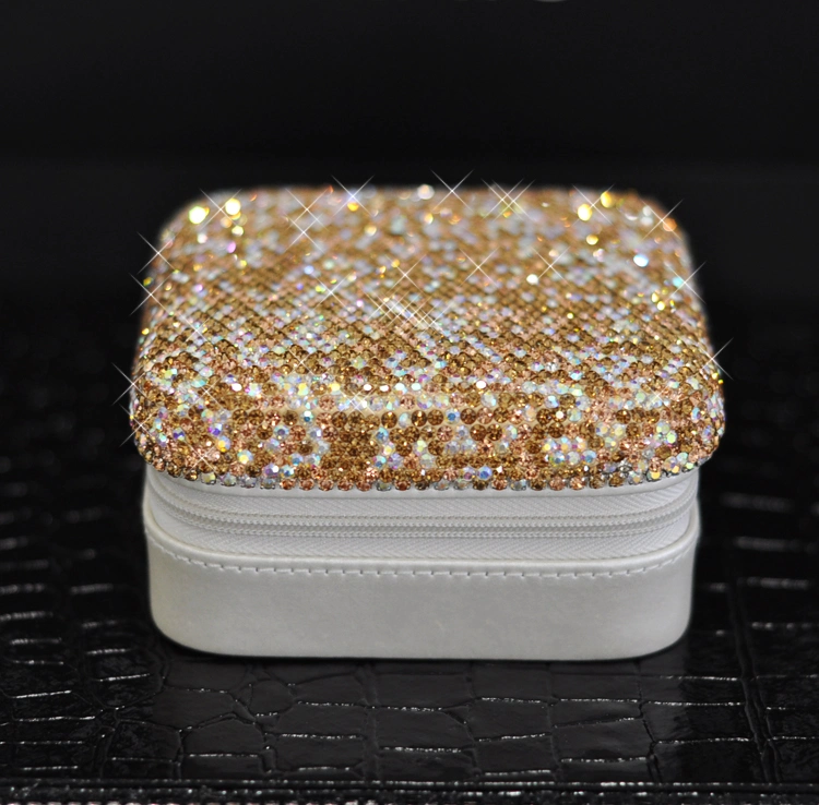 Ea021 Fancy Glitter Kleine Juwelen Organizer Ketten Ringe Ohrringe Halskette Aufbewahrungskoffer mit Diamond Portable Travel Mini Schmuckkästchen