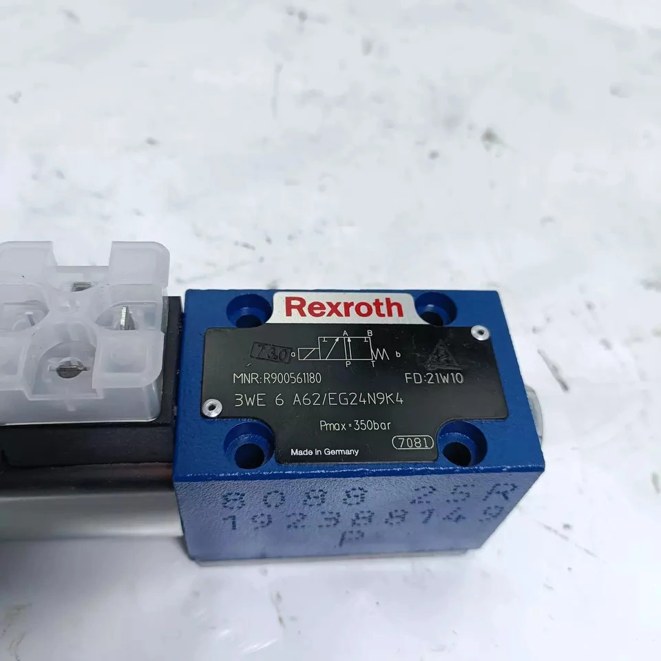 Zhenyuan Solenoid Valve 3we6 R900905662 3we6a62/Ew110n9K4 R900915672 3we 6 A62/Ew230n9K4 Hydraulic Valve