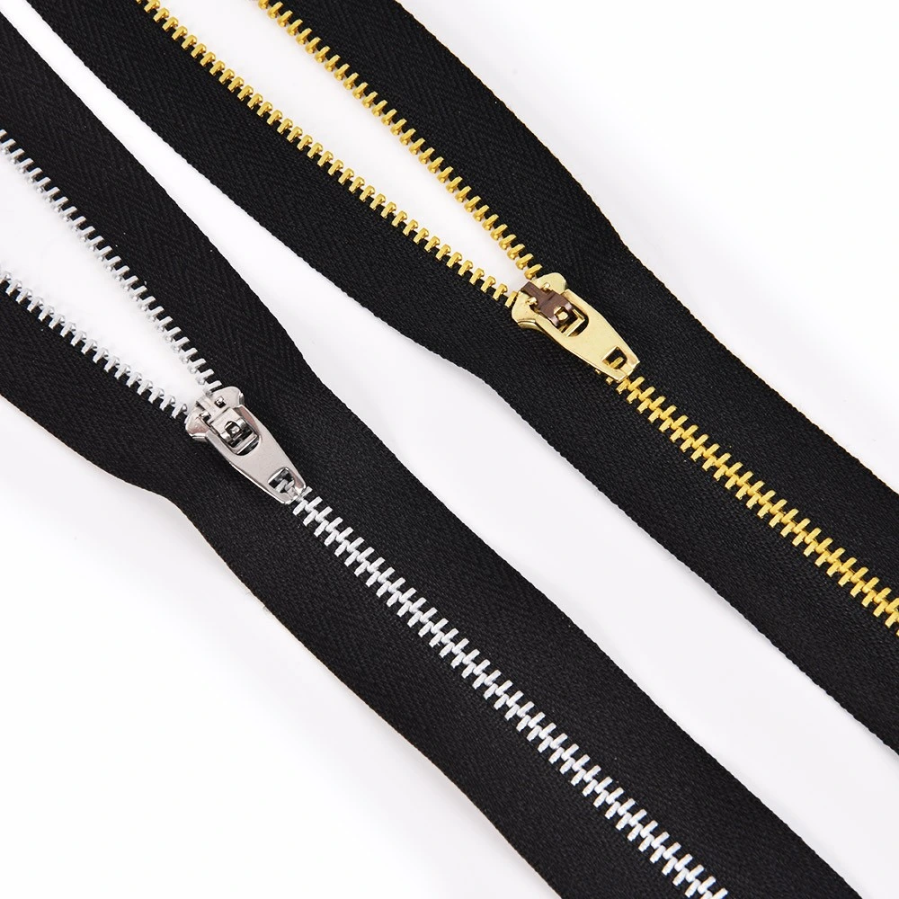 Wholesale/Supplier Custom 4.5yg 4yg 5yg Stainless Steel Yg Zipper Slider for Metal Zipper