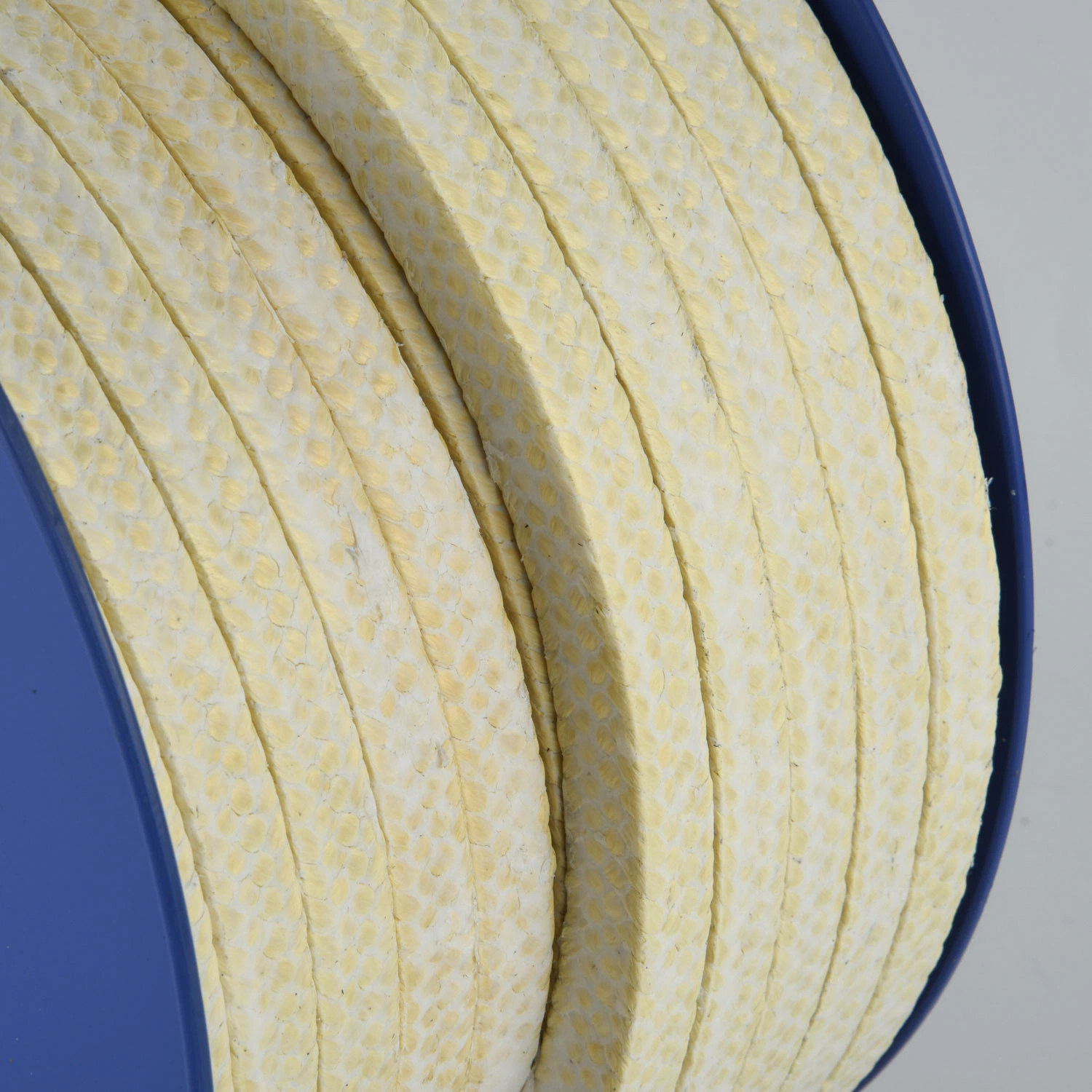 Aramid-Faser-Verschraubung mit PTFE