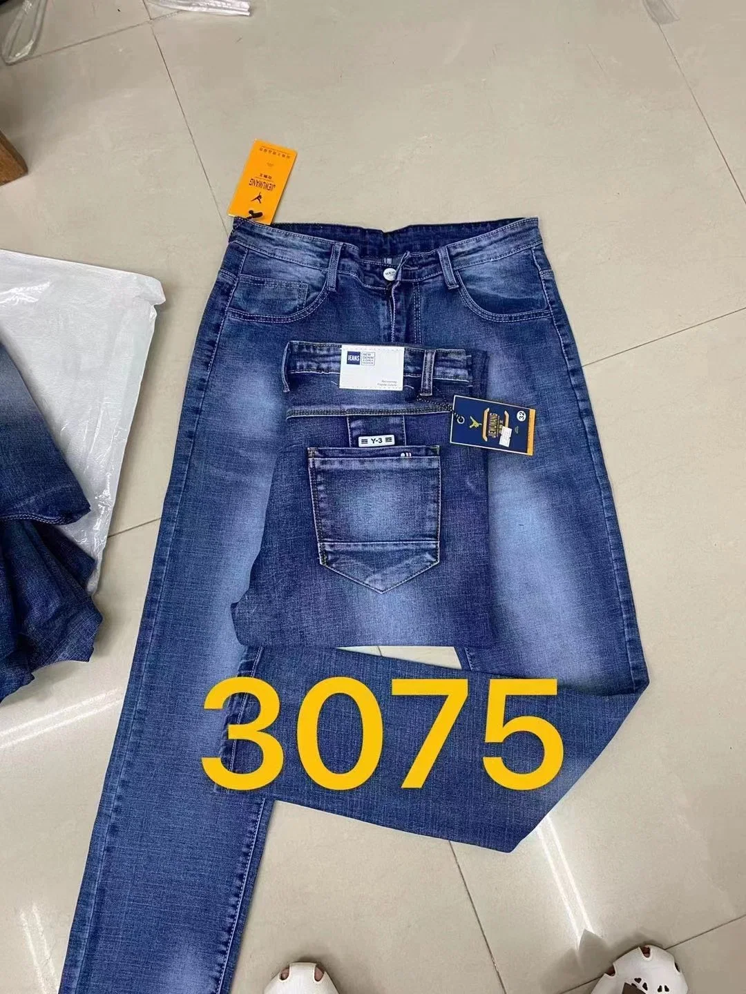 Local de estoque Skinny prensa para calças de ganga para mulher calças de ganga o logotipo personalizado Jeans Slim Fit jeans azul feminina