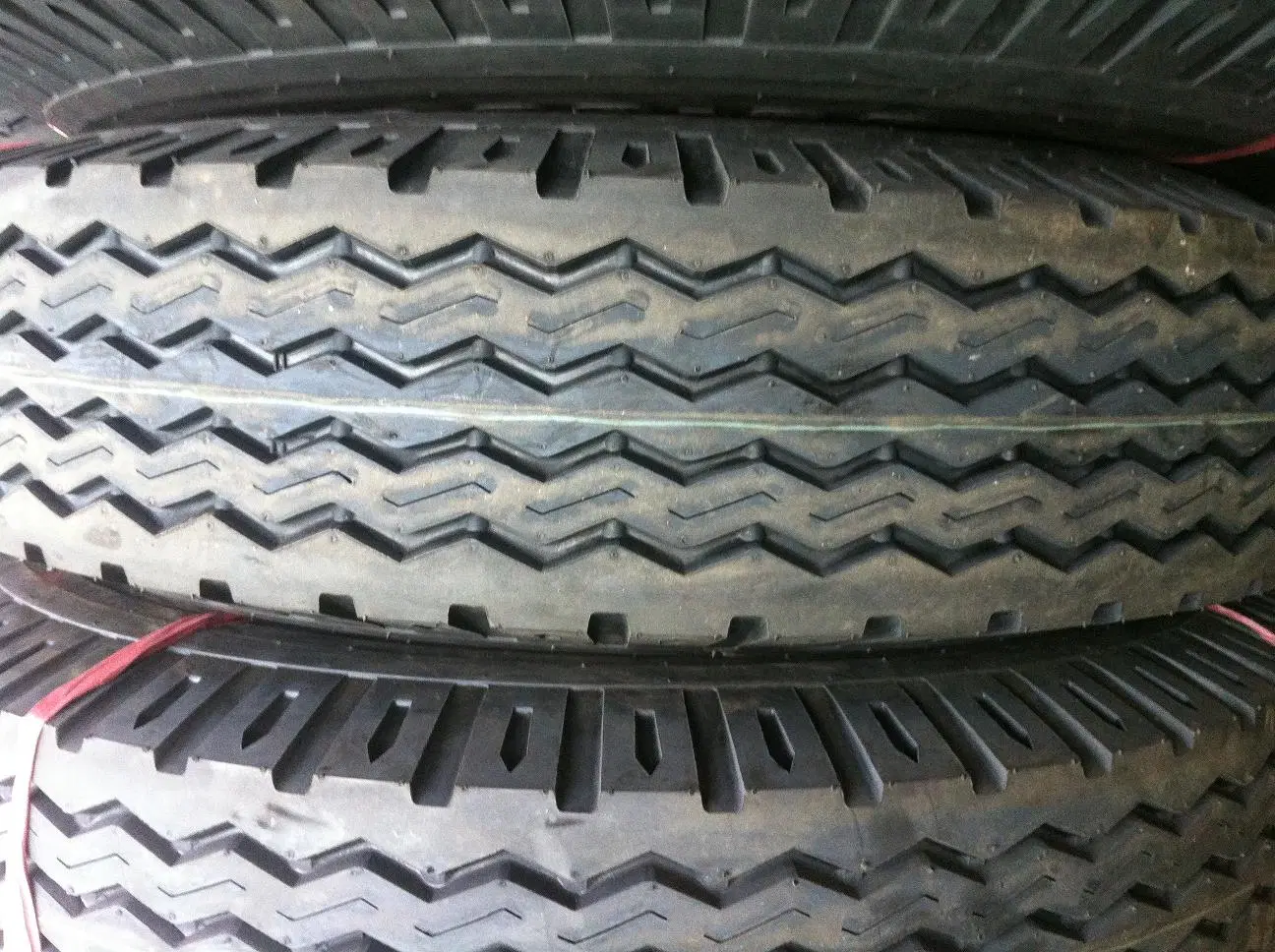 Doublestar Double Road Brand Truck Tyre Dsr008 8.25r16