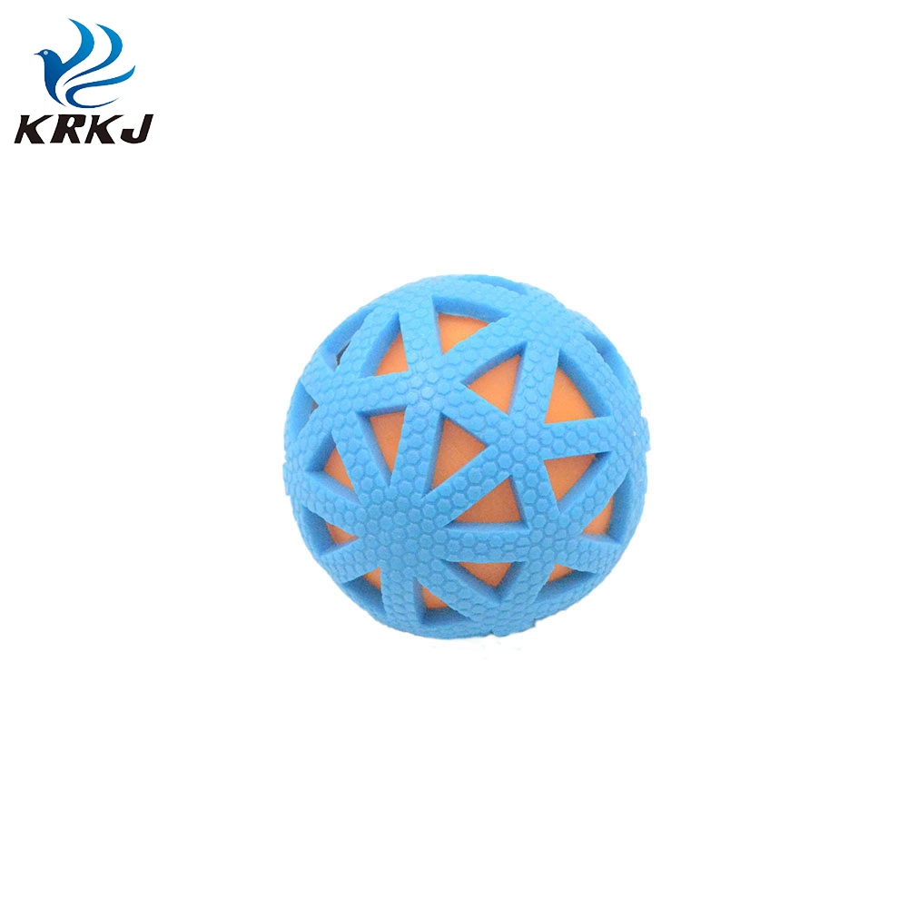 Tc-5c063 Pet Supplies TPR Hollow Rubber Luminous or Squeaky Ball