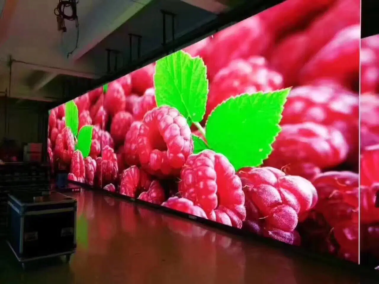 Super Clear Indoor Color TV P4 LED-Display