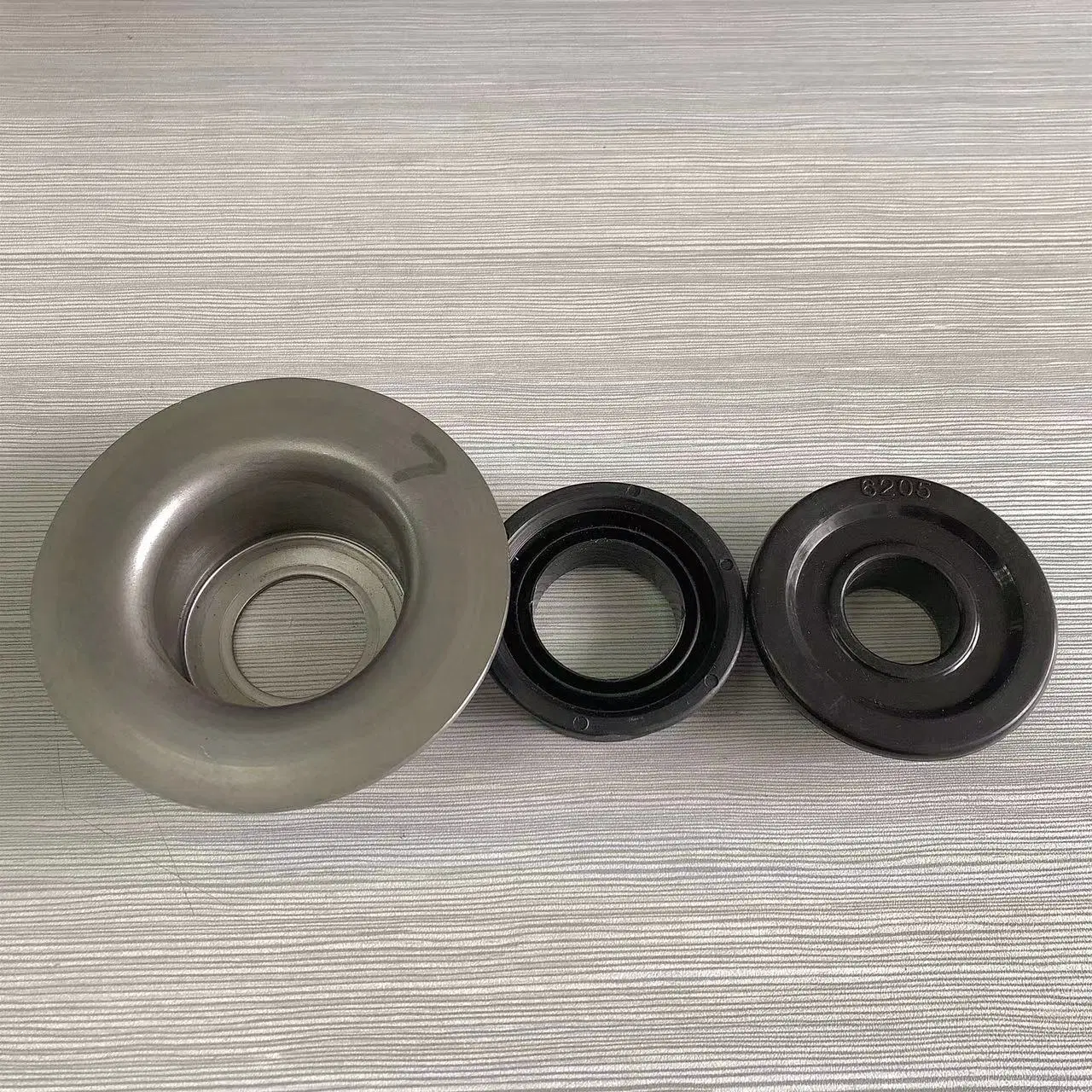 Conveyor Roller Components Bearing Housing with ABS Inner Sealing Tkii6204-114 (109)