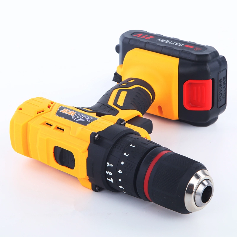 21V Max Cordless Brushless Xr 3-Speed Drill Driver Kit