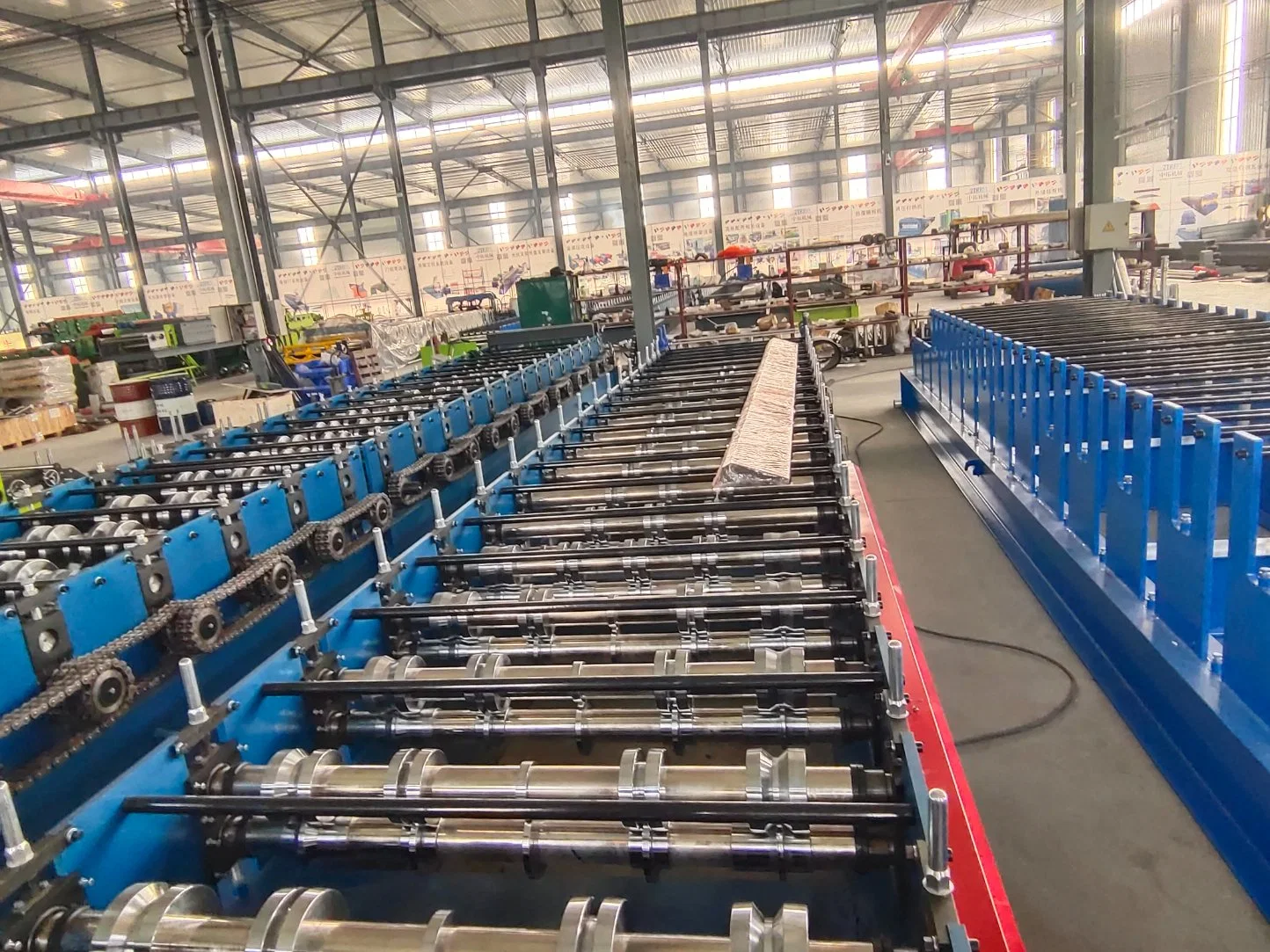 Standing Seam Machine Portable Standing Seam Roofing Machine Roll Forming Machine Roof Panel Locking Panel Forming Machine Locking Panel Forming Equipment