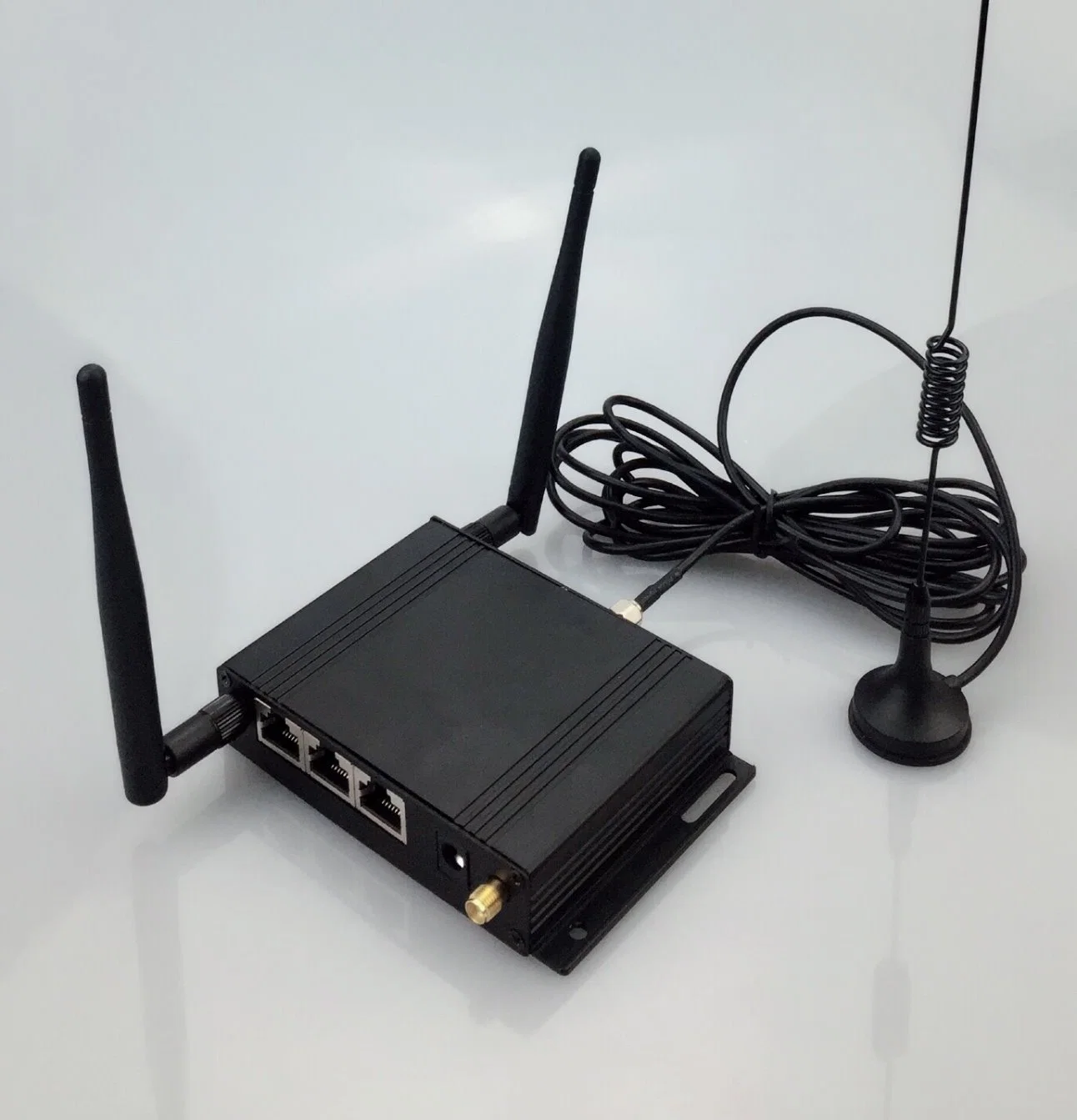 Industrial 3G/4G Modem Lte WiFi Router with SIM Card Slot and External Antenna Connector