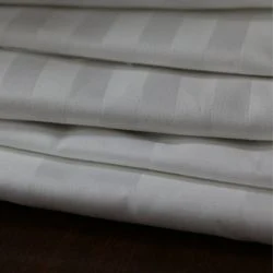 Polyester coton mélangé CVC 60/40 Satin Sateen tissu de literie à rayures Pour linge de lit Hôtel Homtextile parure de lit