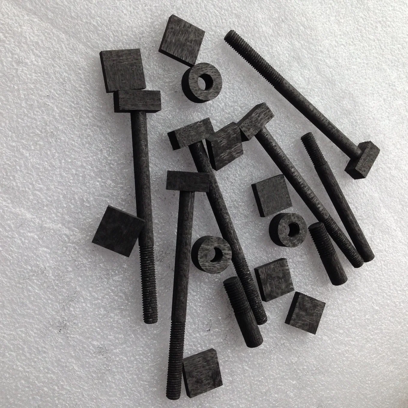 Factory Price CFC Carbon Fiber Composite Bolts and Nuts