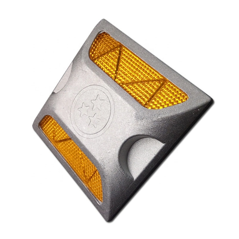 Aluminium-Gussgehäuse gelb quadratische LED Solar-Erdung Licht Straße Bolzen Zum Verkauf