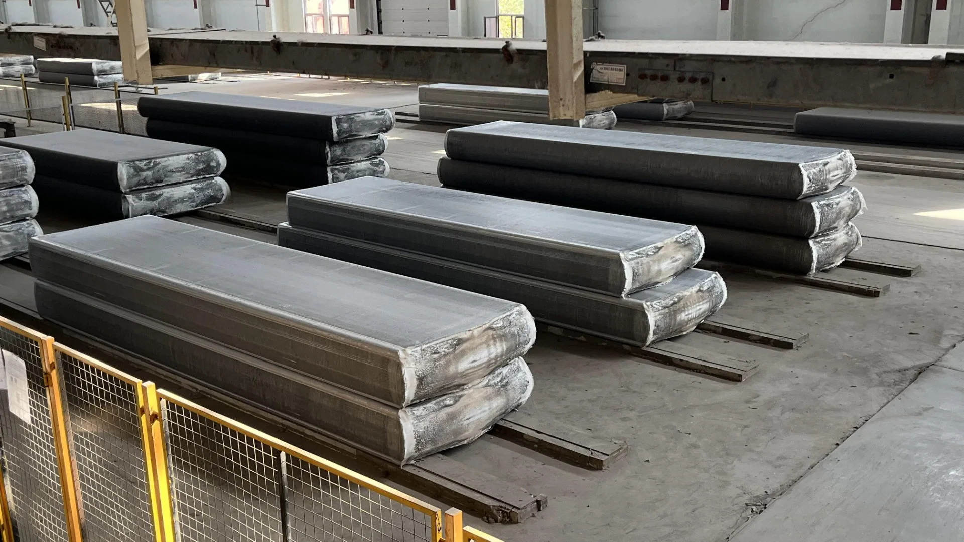 High quality/High cost performance  1100 1060 3003 5052 5083 6061 6063 Plain Mirror Polished Roofing Aluminum Alloy Sheet