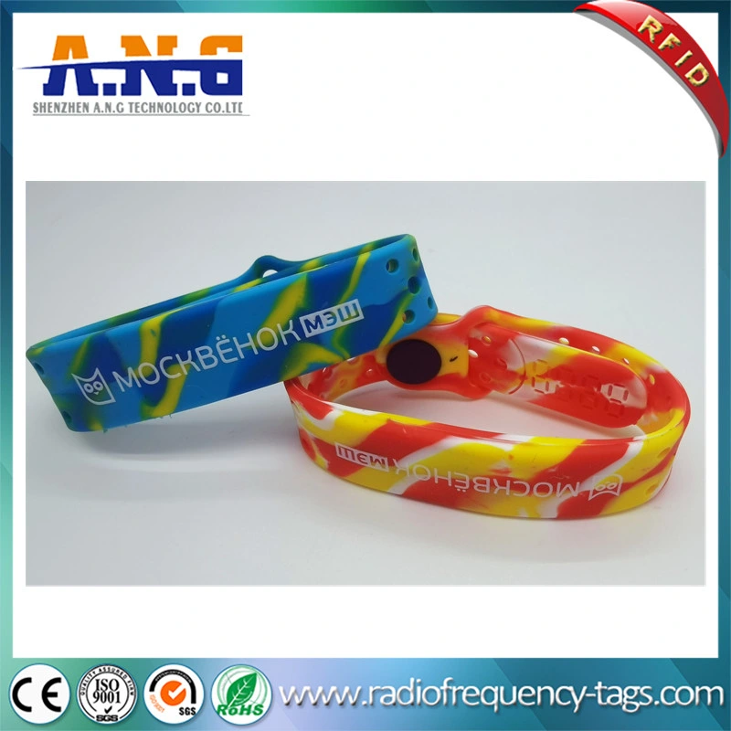 2022 New Product Unique Design RFID Silicone Wristband Gym Card Access Card