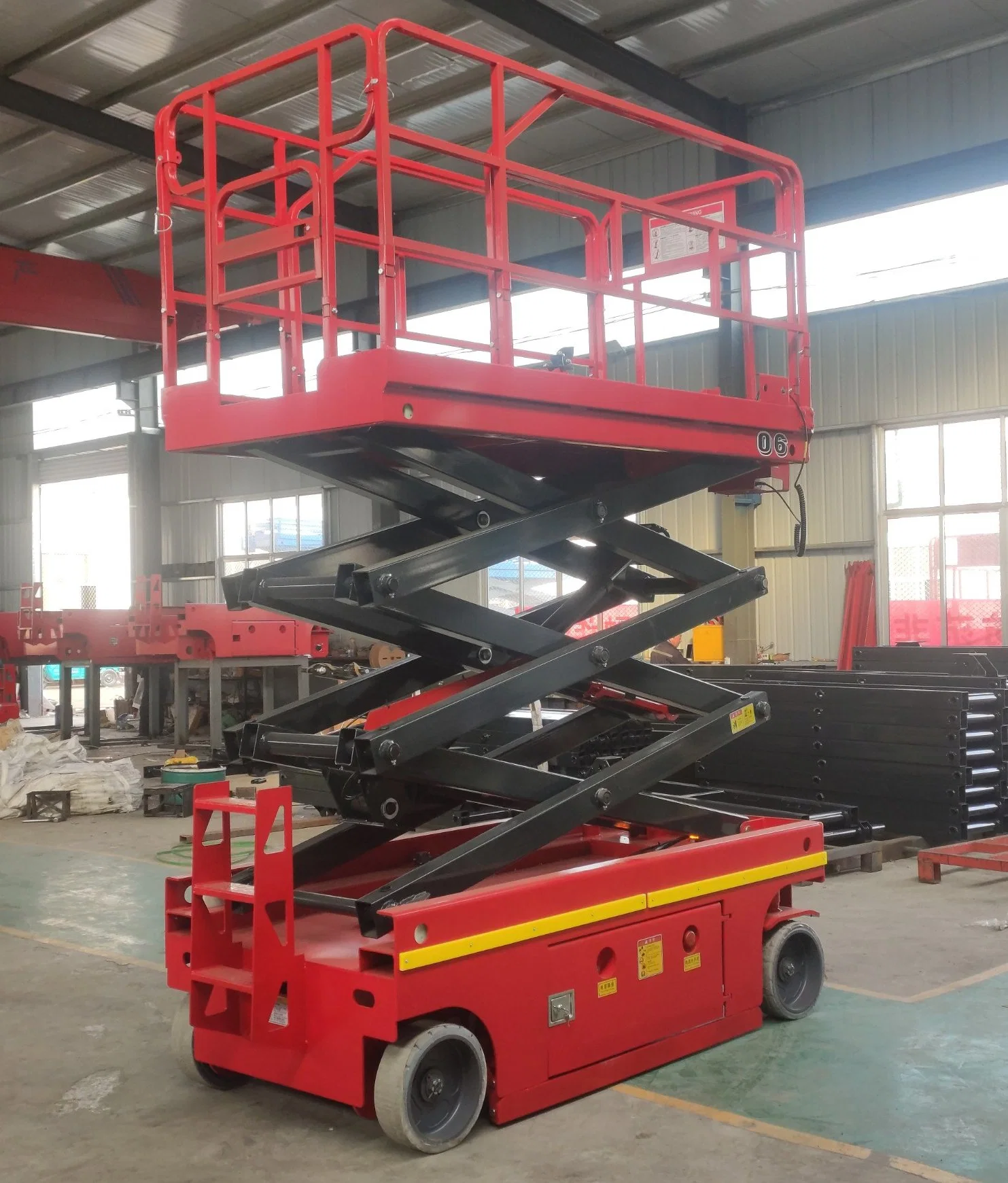 Self-Propelled Work Manlift Hydraulic Service Platform Scissor Lift Low Price Sale