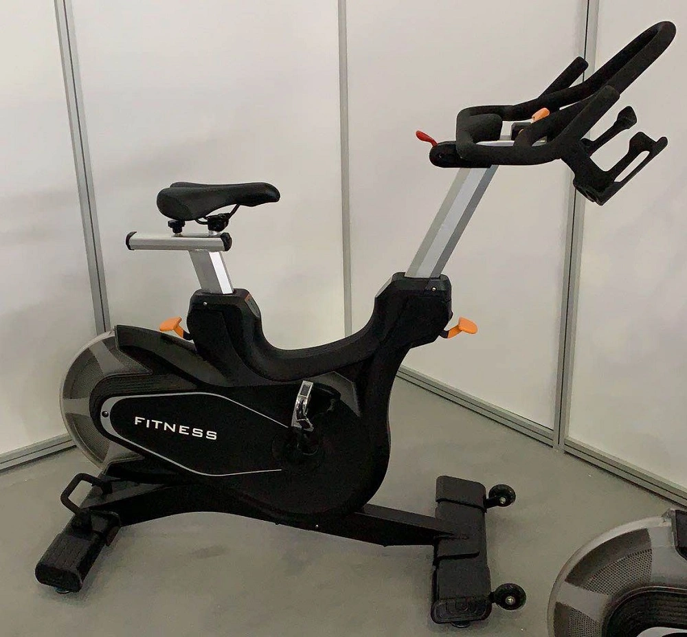 Bicicleta de ejercicio Cardio equipos de gimnasio magnético Comercial Casa Spinning Bike