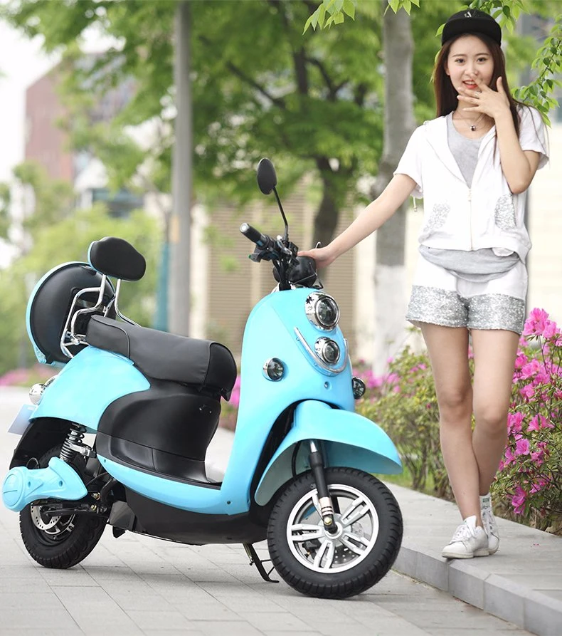 Accumos 60V 72V X1 Scooter électrique pour adultes à la mode et classique à prix abordable