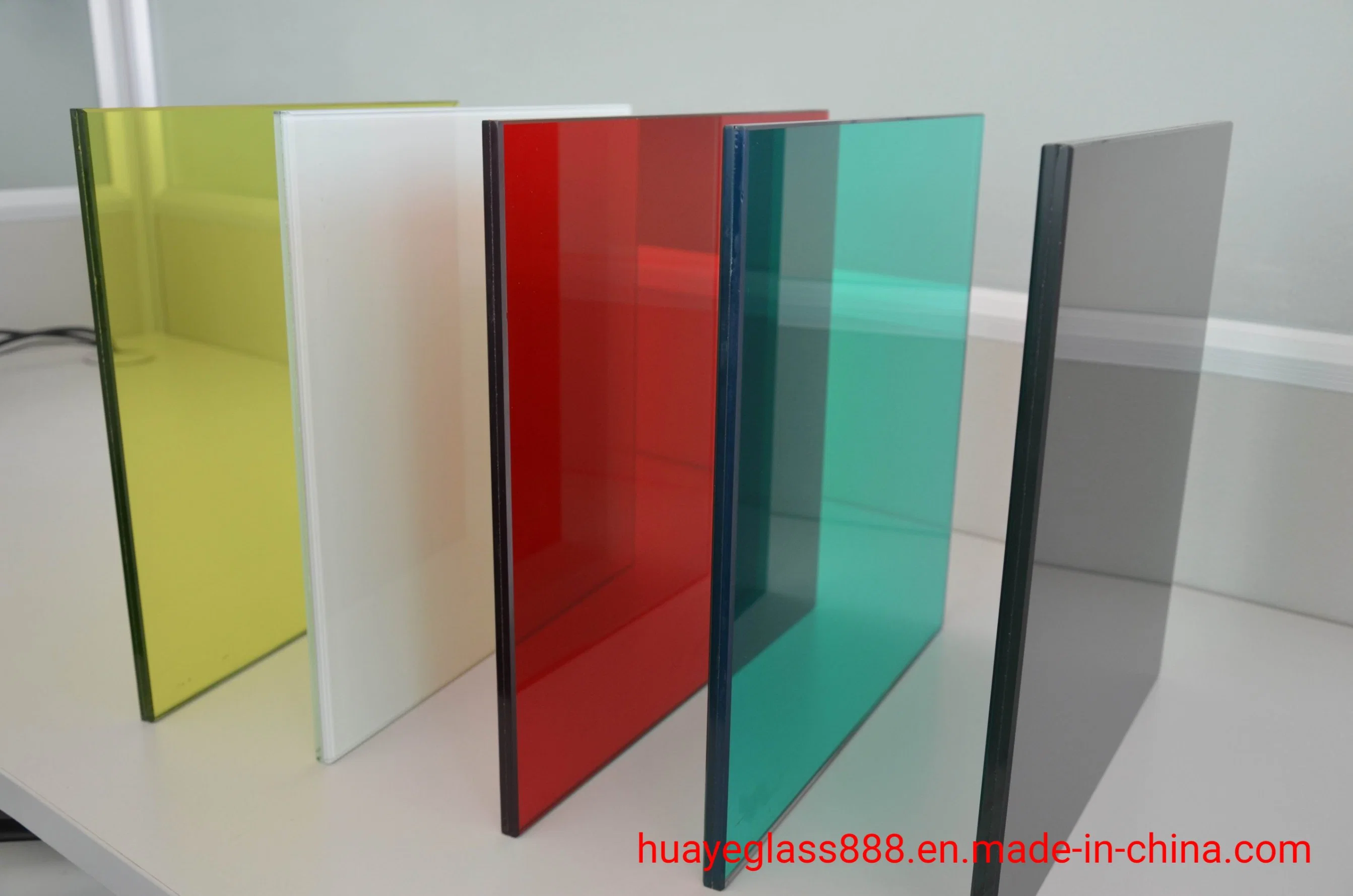 3-19mm Clear Tempered Laminated Glass Toughened Door Glass Edge Polished Glass Frosted Glass Building Glass Design Glass Mirror Glass for Shower Door