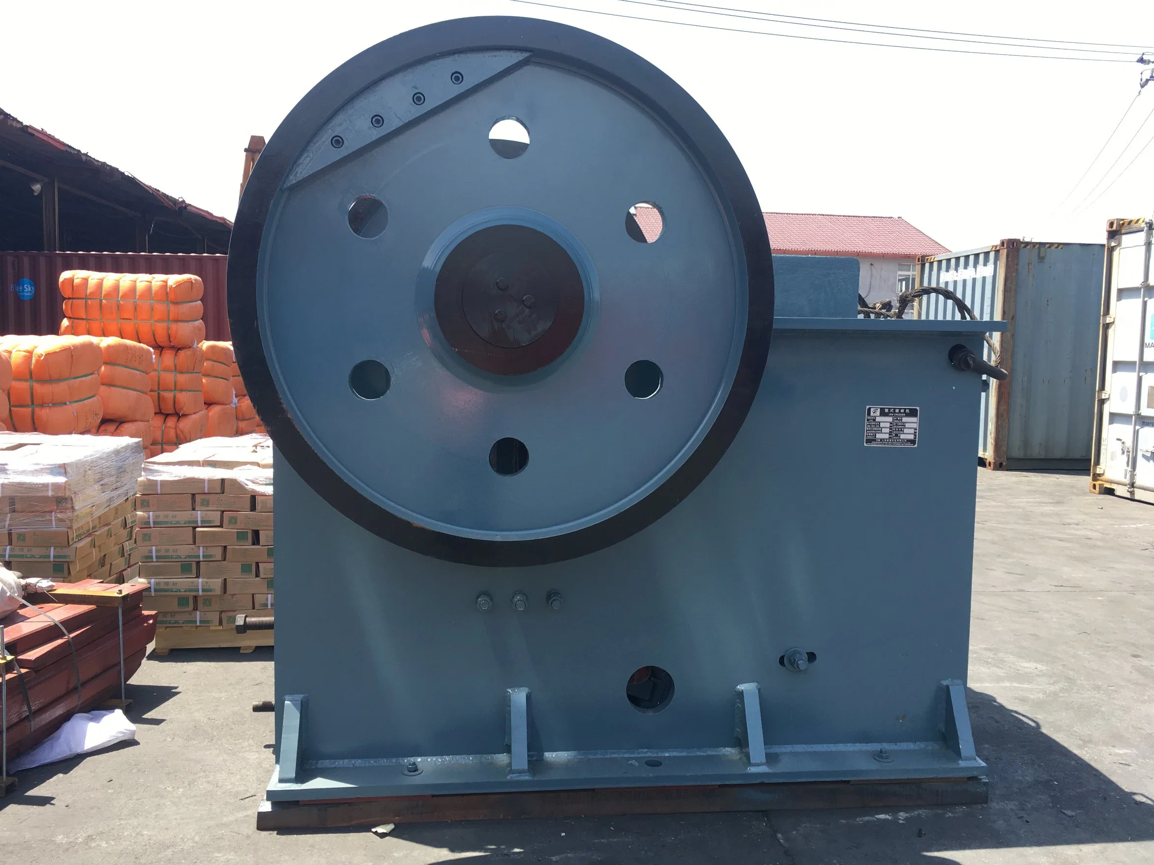 Primary Stone Jaw Crusher for Quarry/Concrete Aggregates/Black Rock/Iron/Gold/Copper Ore Crushing (PE2436)