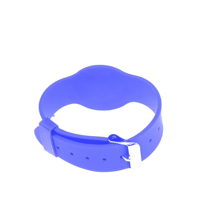 Waterproof Watch Buckle Model Passive Silicone RFID Wristbands Ntag213 Ntag215 Ntag216 Size Adjustable