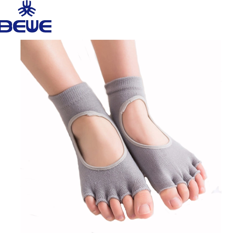 Manufacturer Yoga Factory Wholesale Customized Non Slip Eco Friendly Antiskid Five Toe Yoga Sock