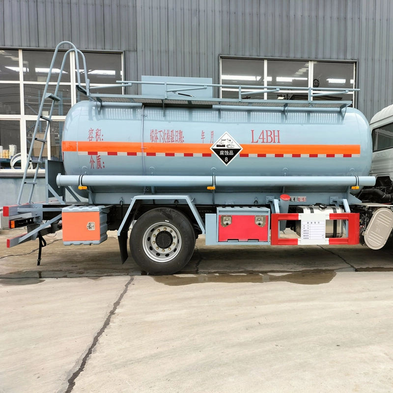 Cylindrical Shape Tanker Truck Industrial Chemical Carriers