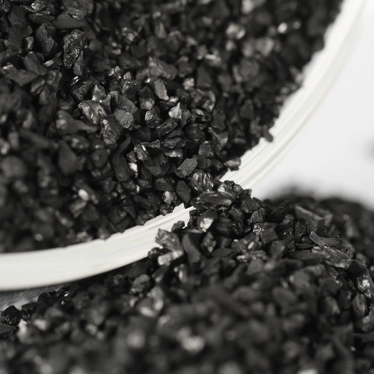 1000 mg por G Iodine valor de adsorção Black Coconut Shell Carvão ativado granular produzido para as indústrias de cerveja e bebidas