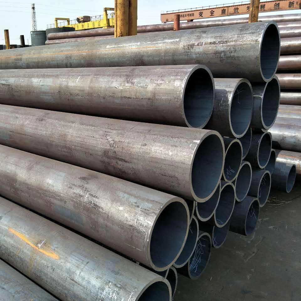 Factory Direct Sales Sch80 Ss400 S235jr Q345 Q195 Sch 40 St37 St52 Hot Rolled Seamless Pipe Round Black Painted Seamless Low Carbon Steel Pipe