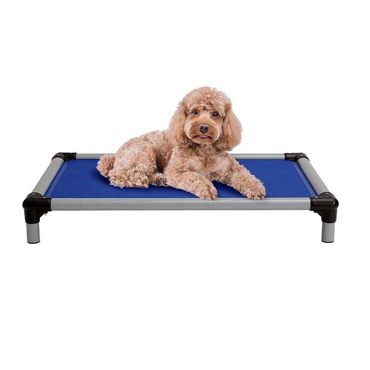 Haut de la qualité de l'aluminium étanche Pet Cot moyen intérieur Chien lit surélevé