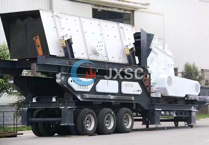 Mobile Crusher Quarry Ore Iron Stone Rock Gravel Crushing Equipment