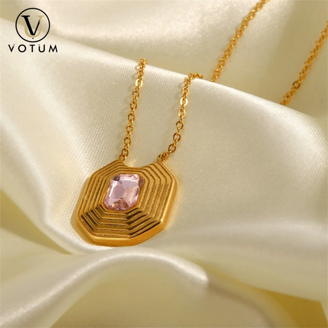 Votum Factory Customize Wholesale/Supplier Square S925 Sterling Silver 18K Gold Plated Crystal Necklace Handmade Jewelry