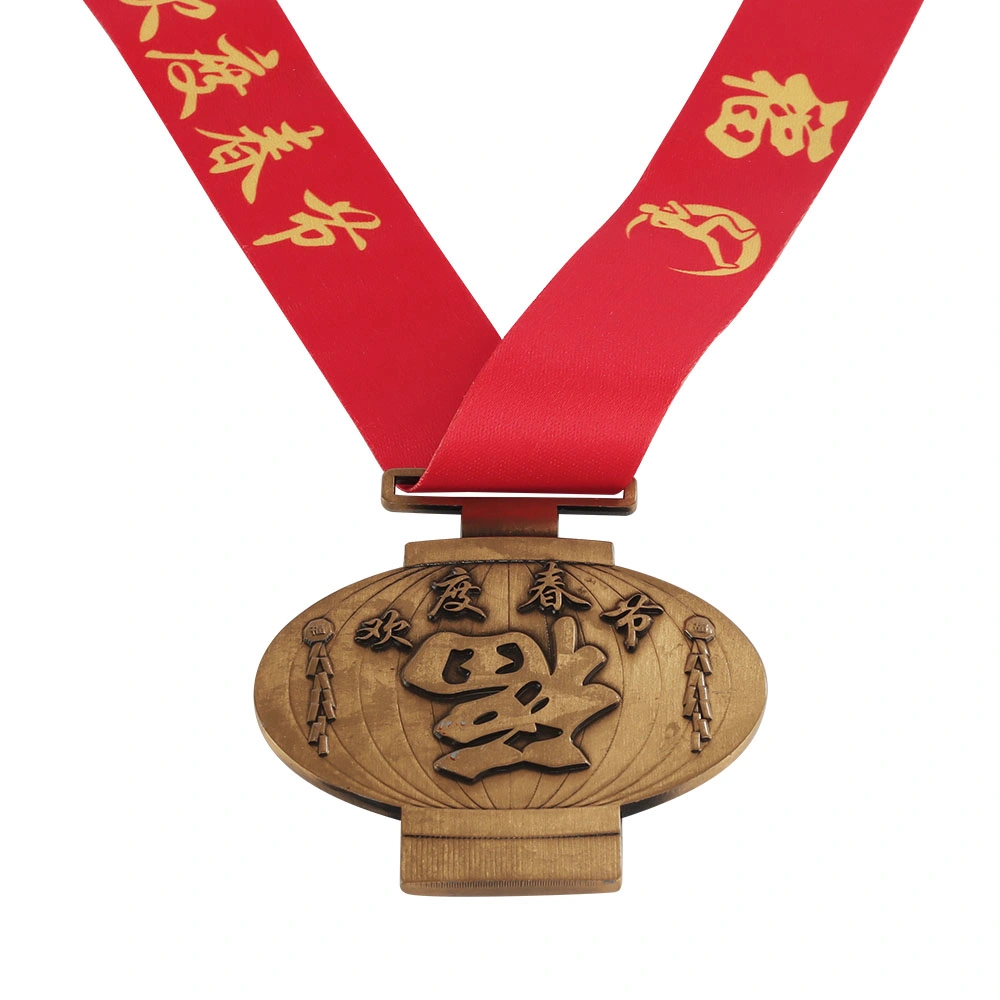 China OEM Factory Custom Made Gold Plated Metal Alloy Craft Medal Manufacturer Customized Award Insignia Bespoke Wholesale/Supplier Oman Promotional Medallion