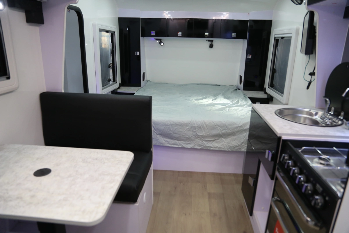 China pequeños RV eléctrico Accesorios de autocaravana pop up Camper