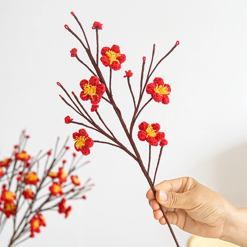 Künstliche Pflaumenblüte Handgefertigtes Häkelblumen-Spielzeug Künstliches Geschenk