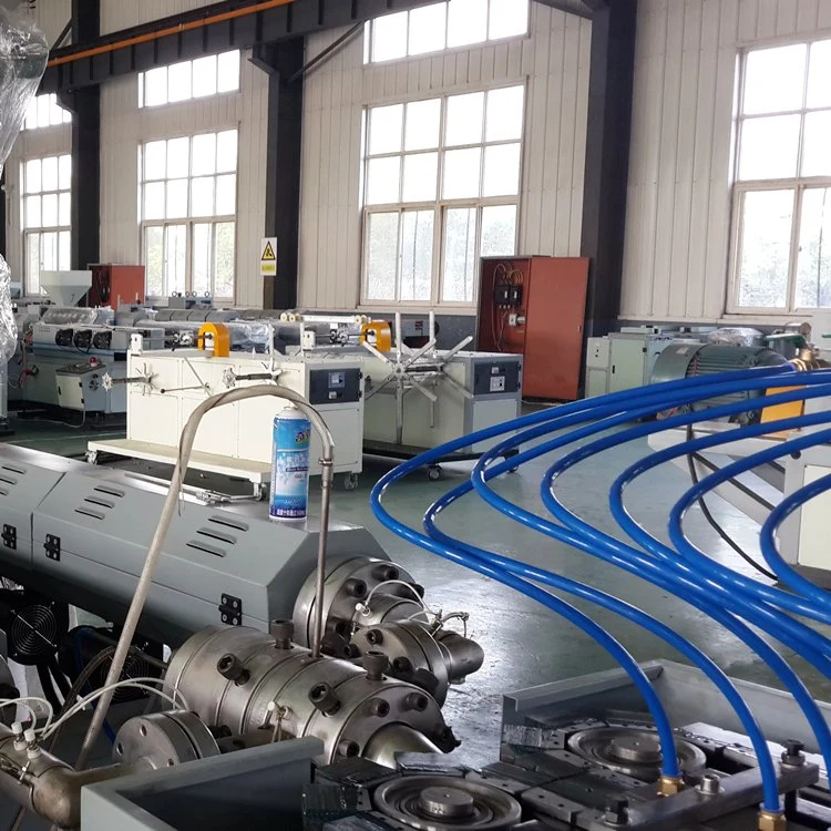 Machine de production de tuyaux/tuyaux d'expansion ondulés en PP/PE Qingdao Zhongrui