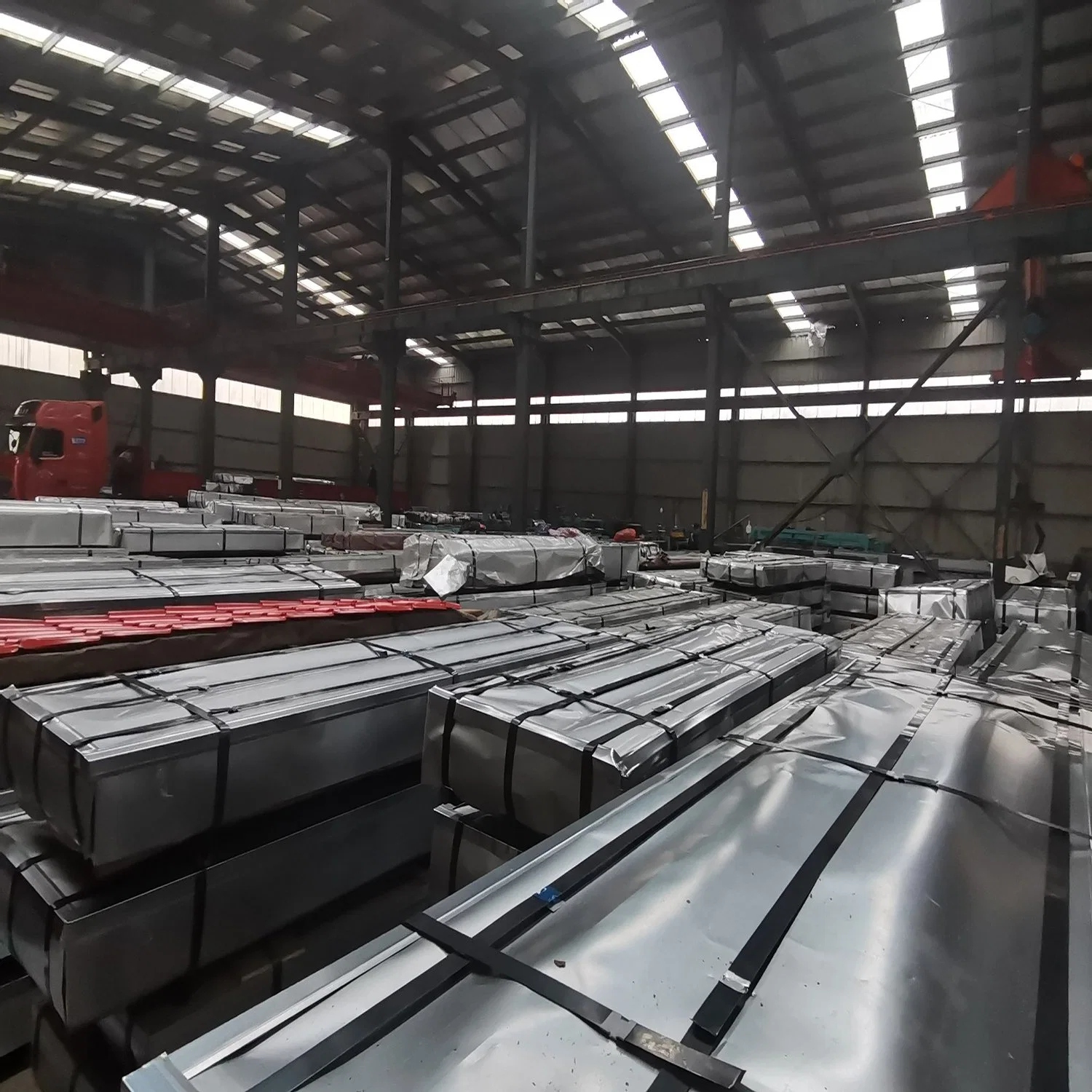 Steel Sheet Iron Roofing Gi Corrugated Metal Coated Galvanized Roof High-Strength Steel Plate Corrugated Steel Roofing Sheet