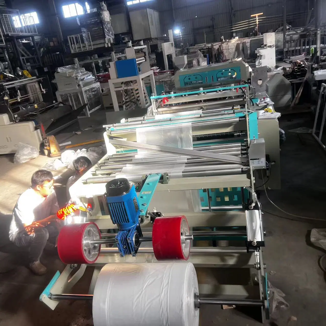 Hot Cutting 1 Lines High Speed Plastic T-Shirt Shape Shopping Bag Making Machine