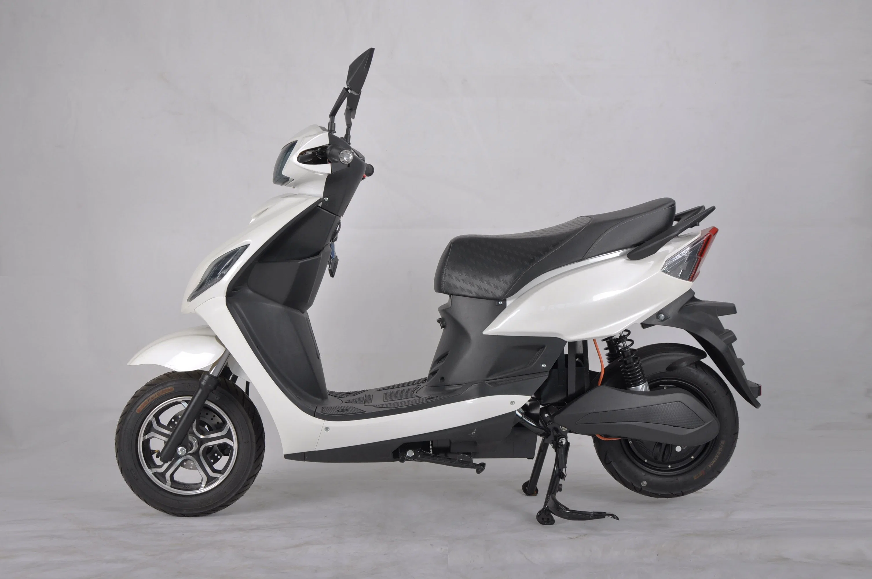 Neue Günstige Best Elektro-Motorrad mit Pedalen 1000W/1200W Elektro-Scooter Bleisäure