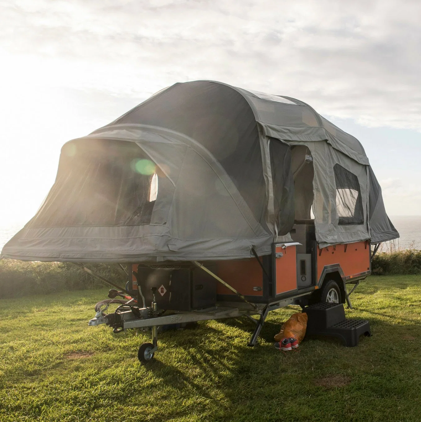 Todoterreno de lujo Ecocampor carpa hinchable de Camper plegable Trailer