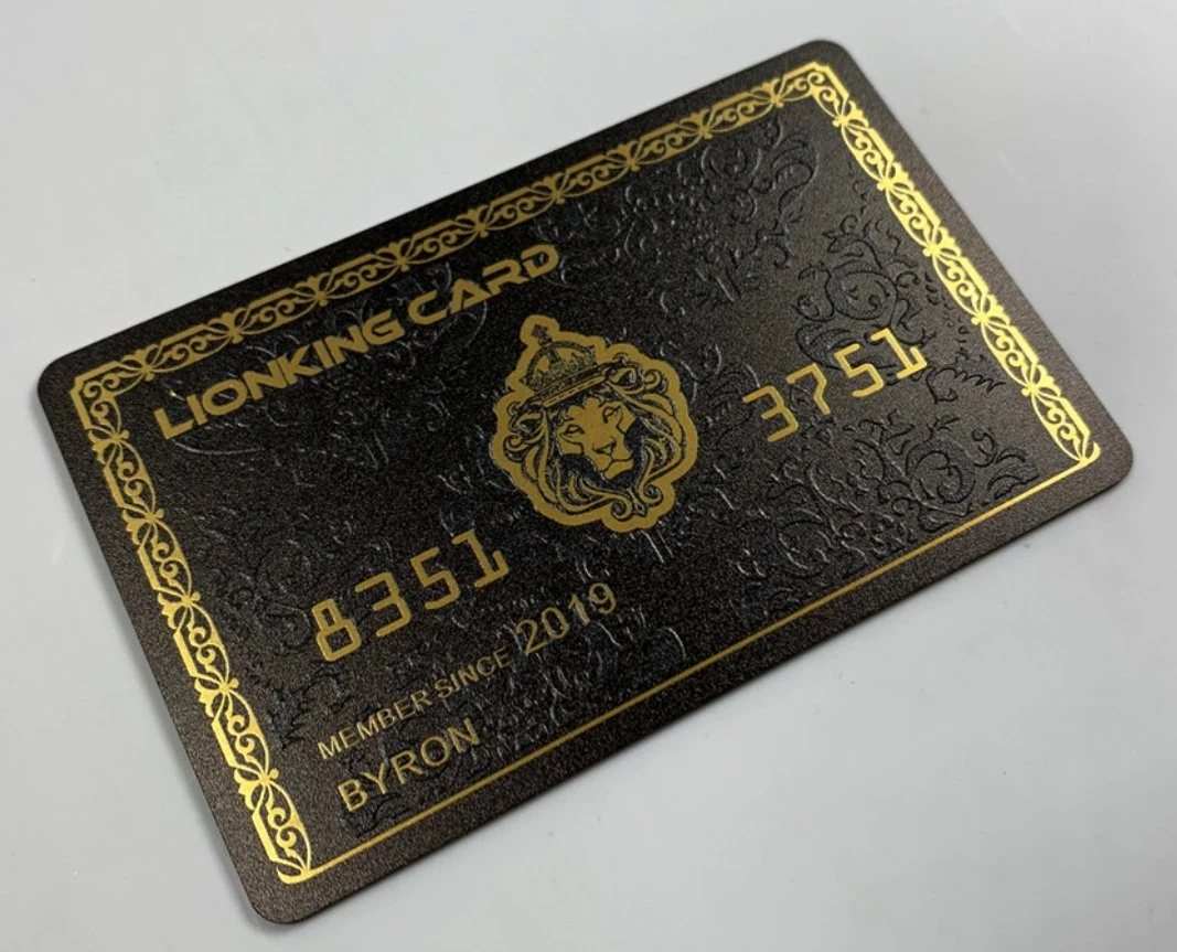 Visitar 215 NFC Monedero llavero de cuero al por mayor de lámina de oro de banda magnética de negocios IC RFID de Crédito Tarjeta de negocios Nombre de metal