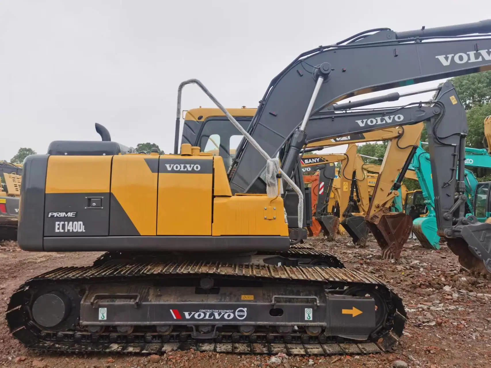 Usa Volvo ce 210b Caterpillar excavadora sobre orugas ce140dl 14 Ton ce240BLC