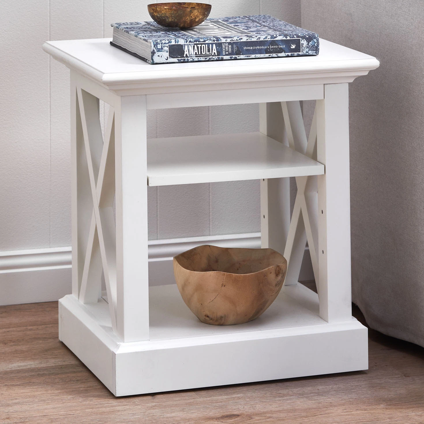 Nova Modern Design Matte White Living Room Side Table Solid Wooden Bed Side Table with One Open Shelf