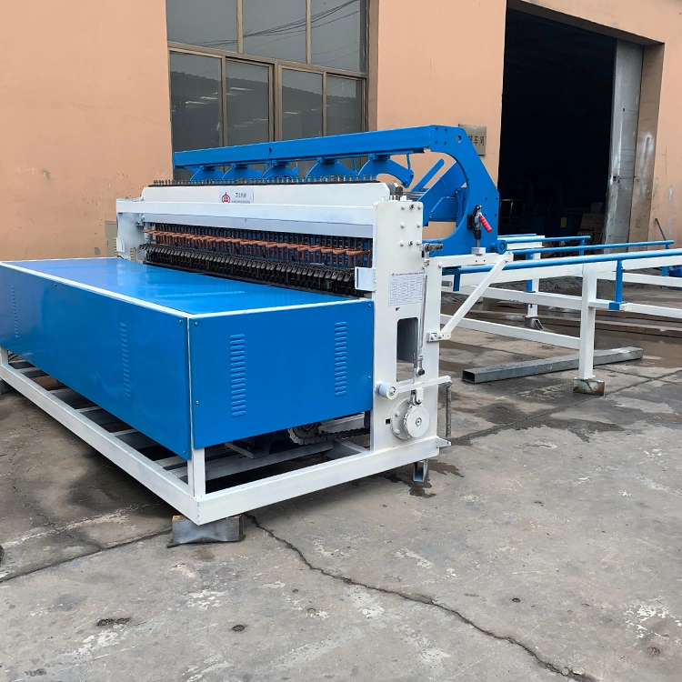 Hot Sale Factory Price CNC Fence Mesh Welding Machine for Sale