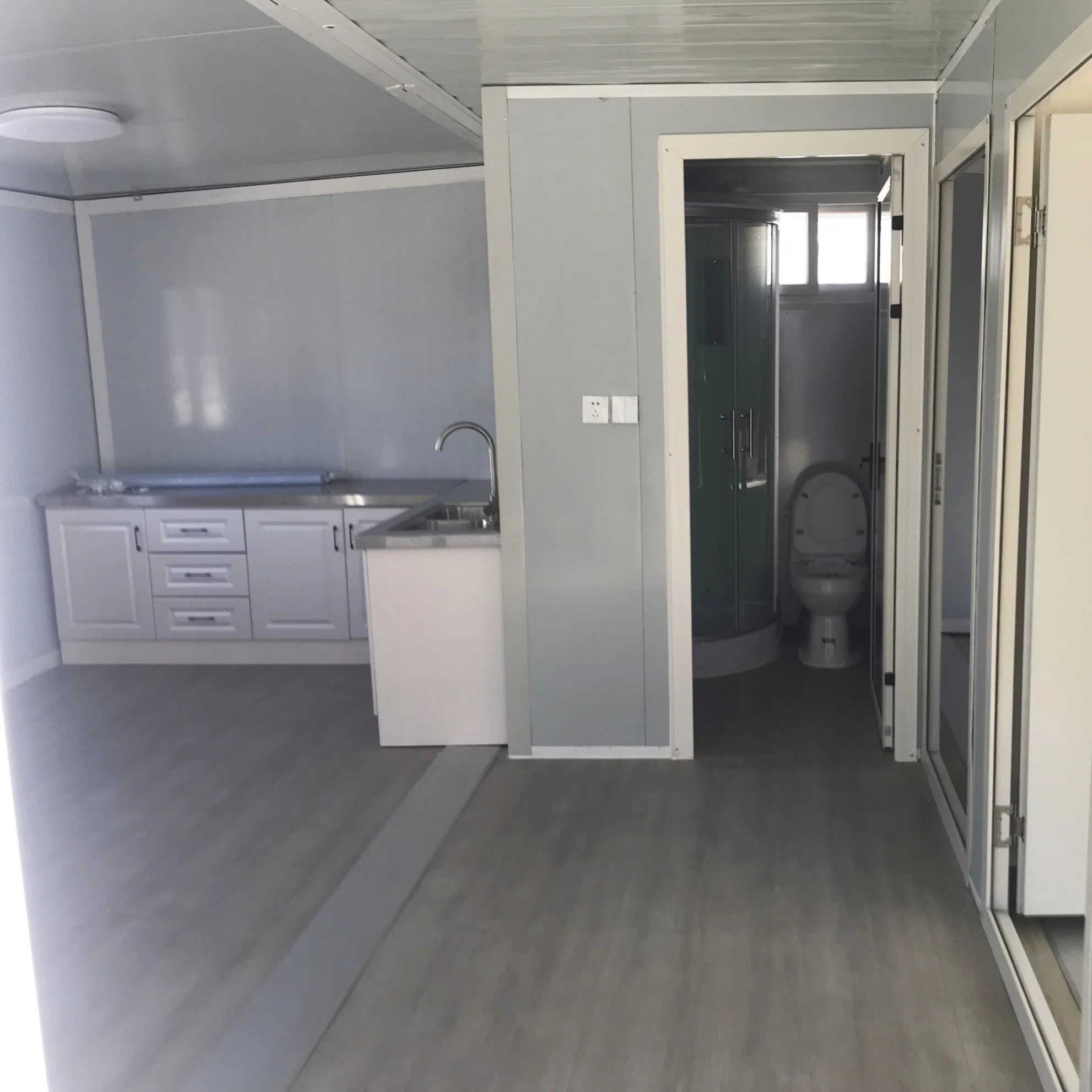 Solides isoliertes Container Haus zum Verkauf 4 Schlafzimmer 2 Geschichte Container Haus Küche Badezimmer Modular Container Haus Prefab Häuser Container Haus