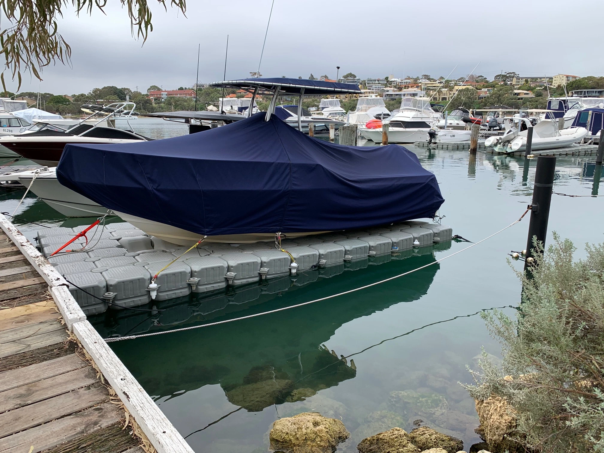 Jet Ski Dock with Roller Cube Ramp in The Center